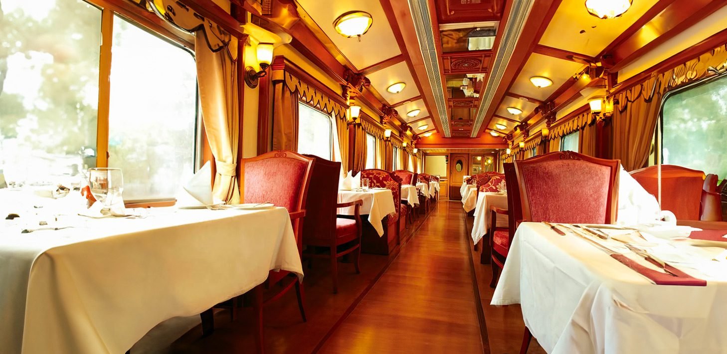 Embark in Elegance: Golden Chariot Reservations for South India 2026